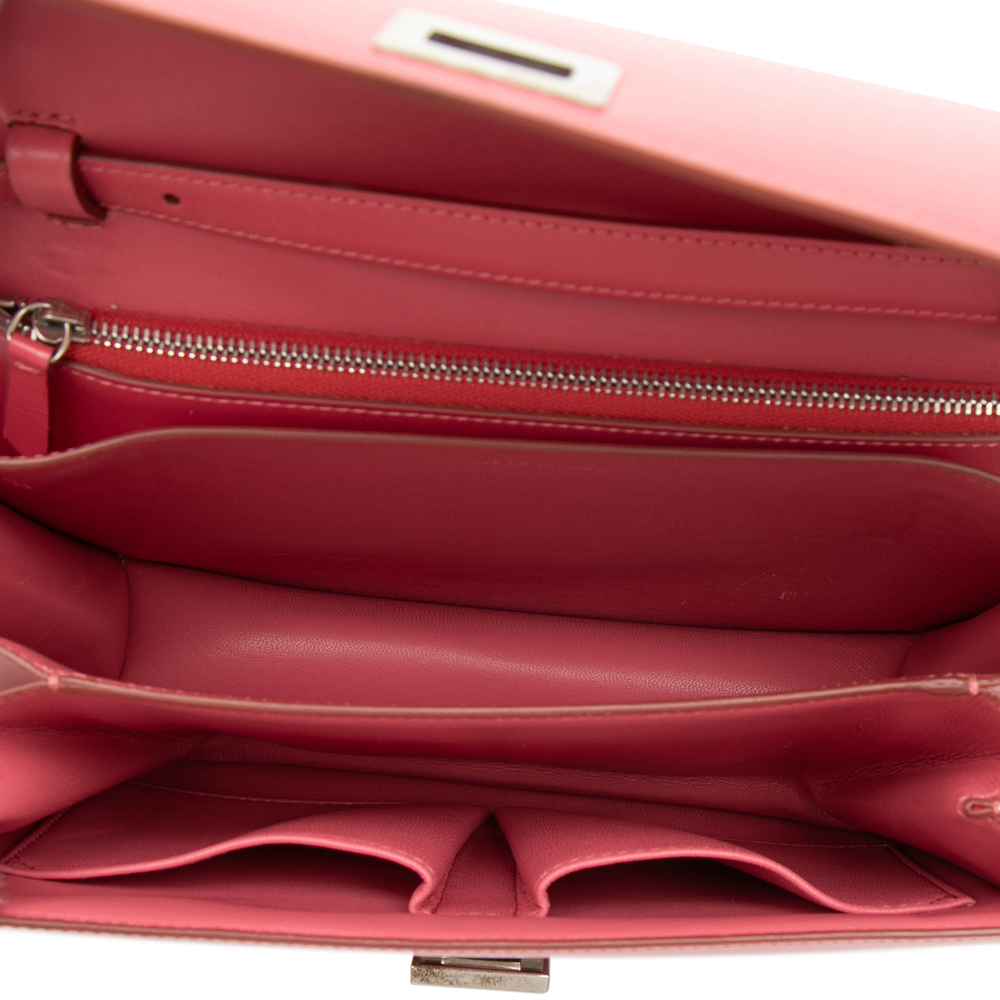 Pre-Loved Celine Medium Calfskin Classic Box - Picture 4 of 8